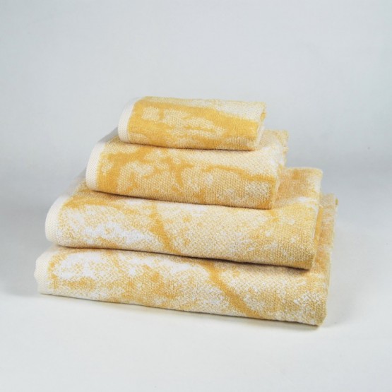 TOALLA CON DIBUJO DE 500 GMS